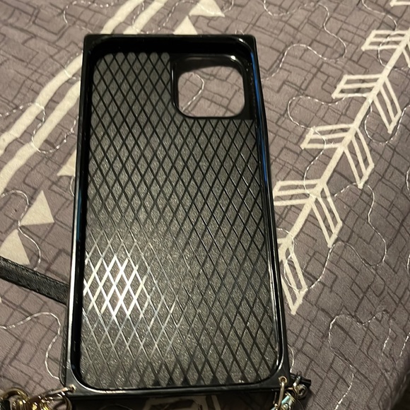 I phone wallet case with strap - Picture 1 of 4